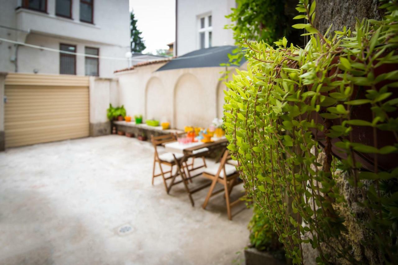The Rocky House - Central & Private 2Bdr By Flat Mаnager Plowdiw Exterior foto